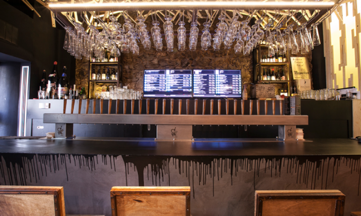 Daling aantal cafés